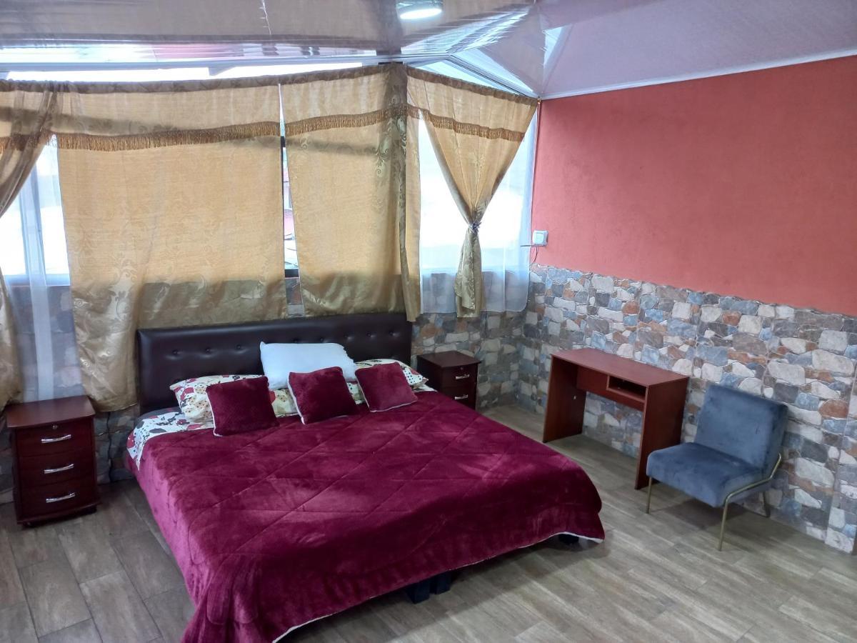 Hostal La Casa De Rodrigo Baeza Exterior foto