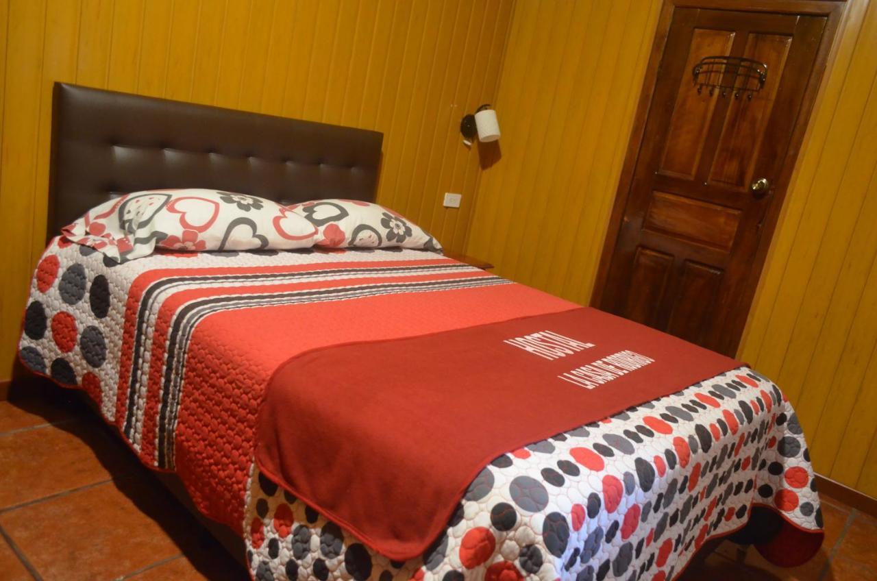Hostal La Casa De Rodrigo Baeza Exterior foto